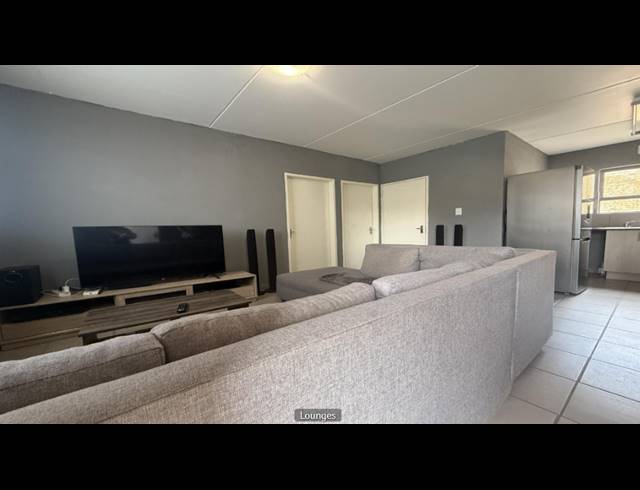 2 BEDROOM TOWNHOUSE FOR SALE IN ALBERTSDAL
